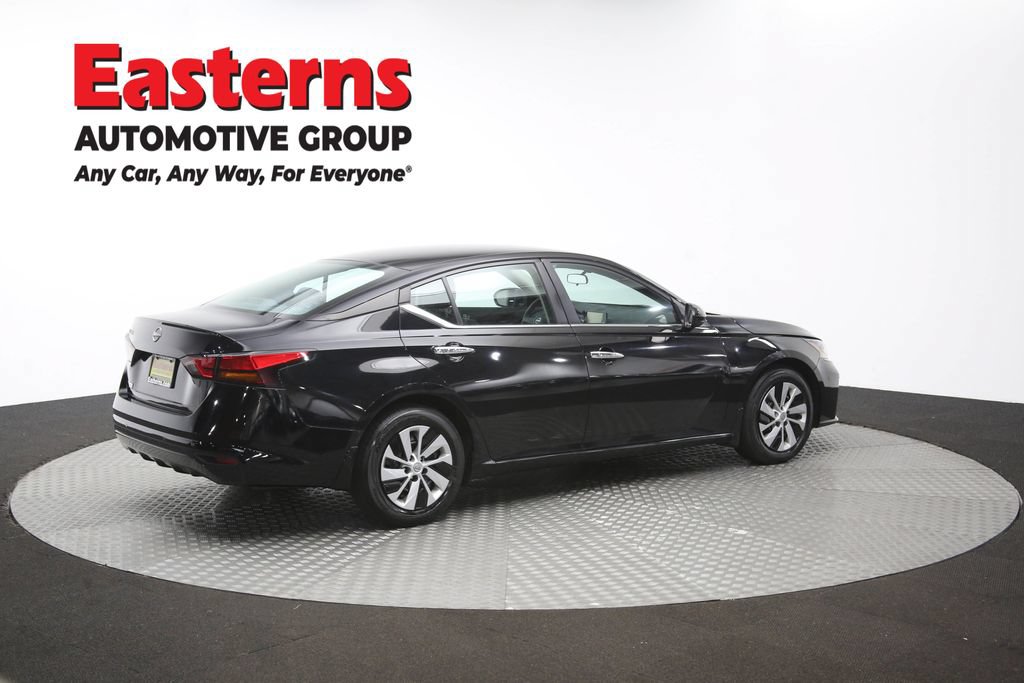 Used 2023 Nissan Altima 2.5 S FWD image 41