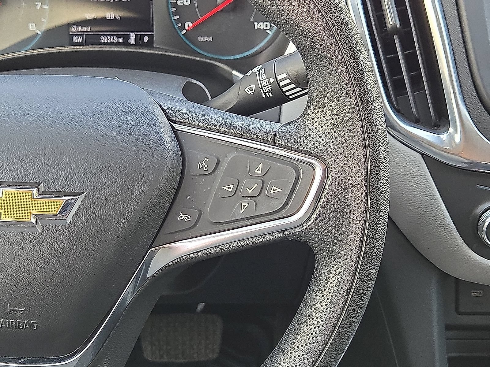 Used 2021 Chevrolet Equinox LS w/ LS Convenience Package FWD image 19