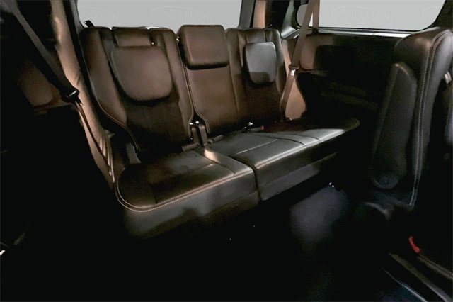 Used 2018 Dodge Grand Caravan SXT w/ Blacktop Package image 32