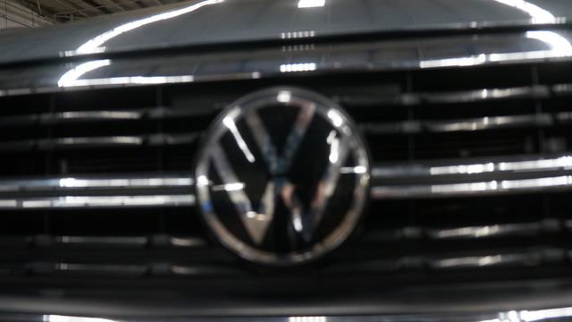 Certified 2023 Volkswagen Jetta SE image 68