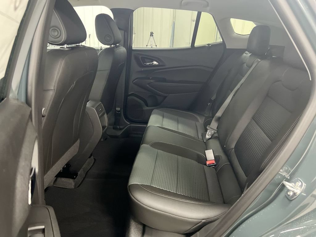 New 2026 Chevrolet Trax LT w/ Driver Confidence Package FWD image 22