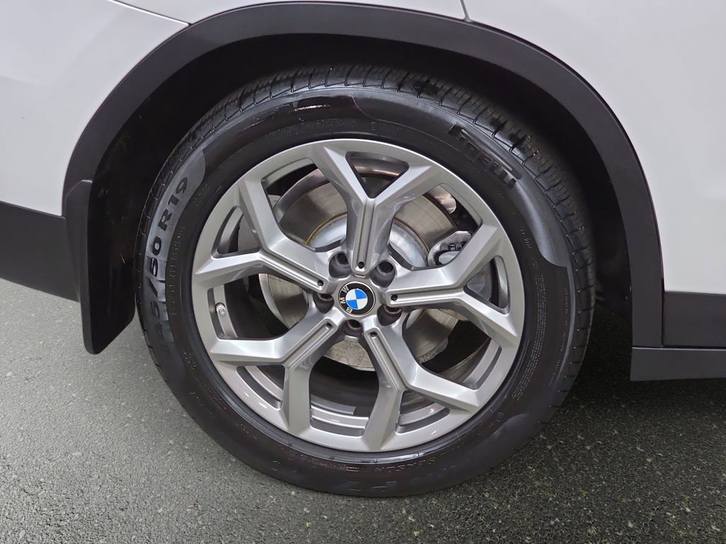 Used 2021 BMW X3 xDrive30e w/ Executive Package image 35