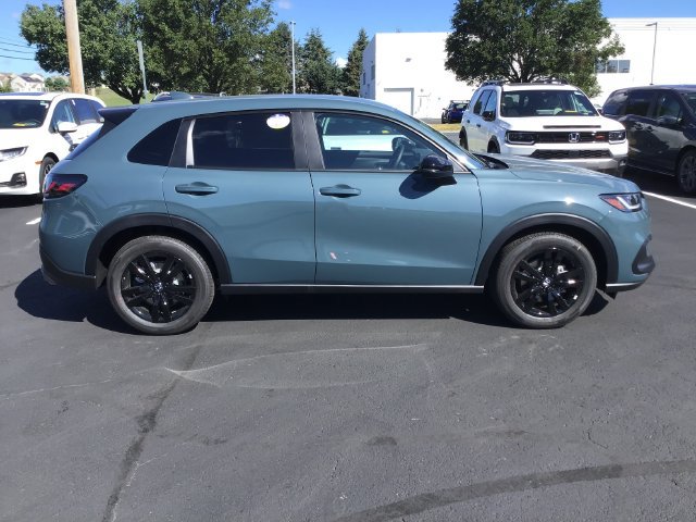 New 2027 Honda HR-V Sport image 2