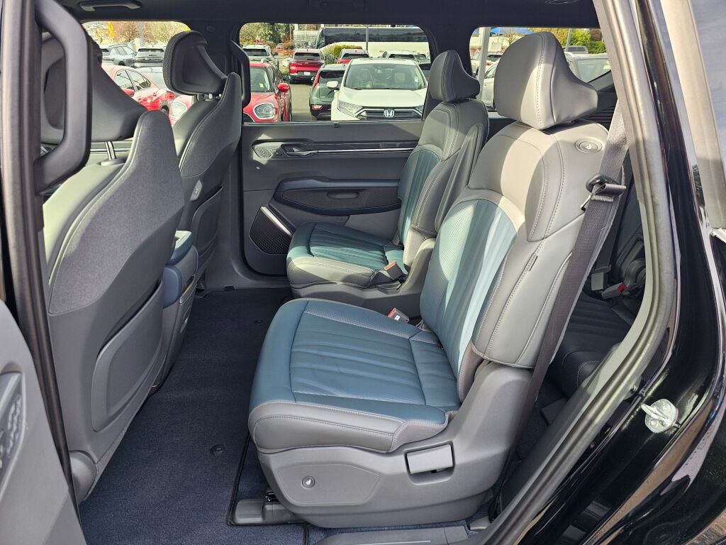 Certified 2024 Kia EV9 GT-Line image 24