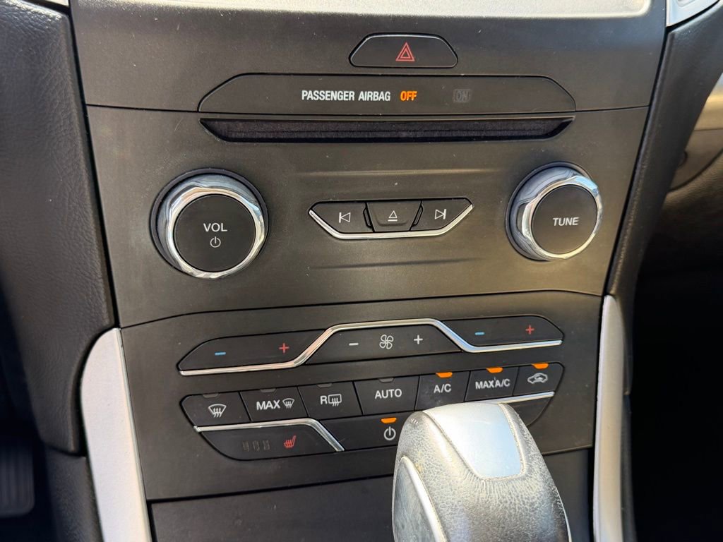 Used 2018 Ford Edge SEL w/ Equipment Group 201A image 24