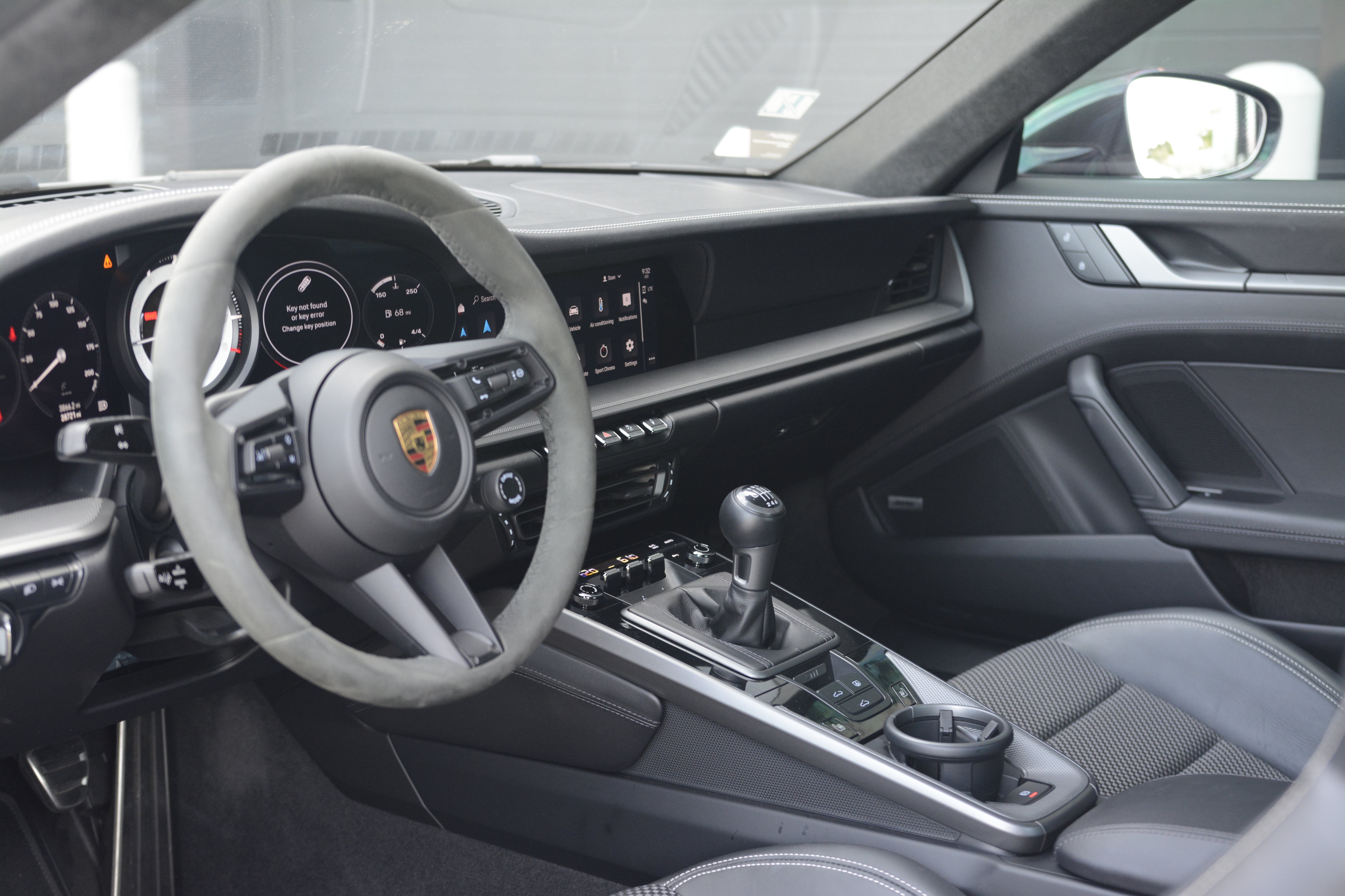 Certified 2022 Porsche 911 Carrera S RWD image 18