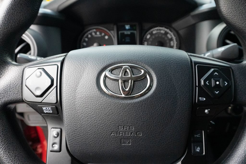 Used 2023 Toyota Tacoma SR AWD/4WD image 17