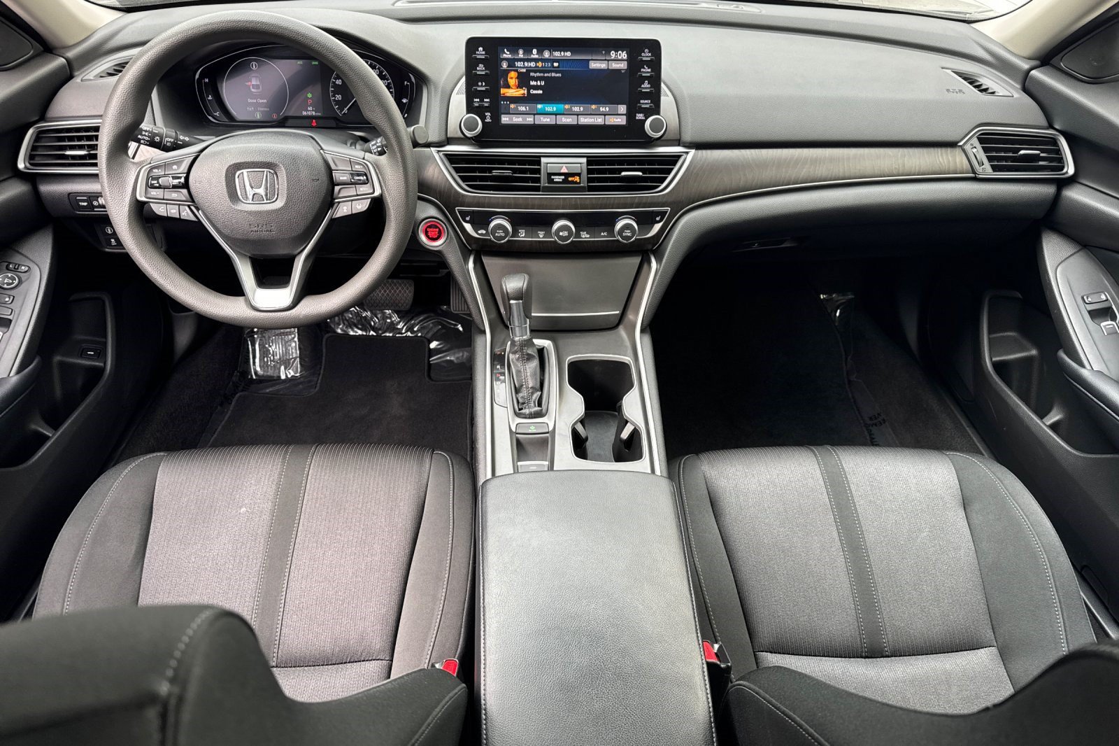 Certified 2018 Honda Accord EX image 15