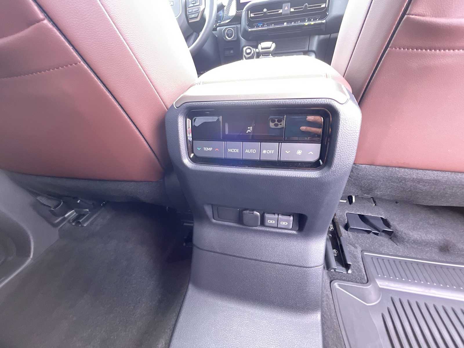 Used 2025 Toyota Land Cruiser AWD/4WD image 24