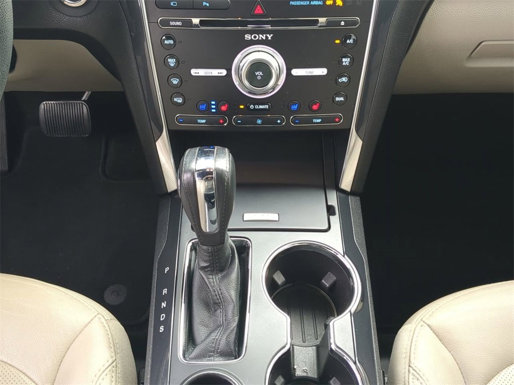 Used 2018 Ford Explorer Limited image 18
