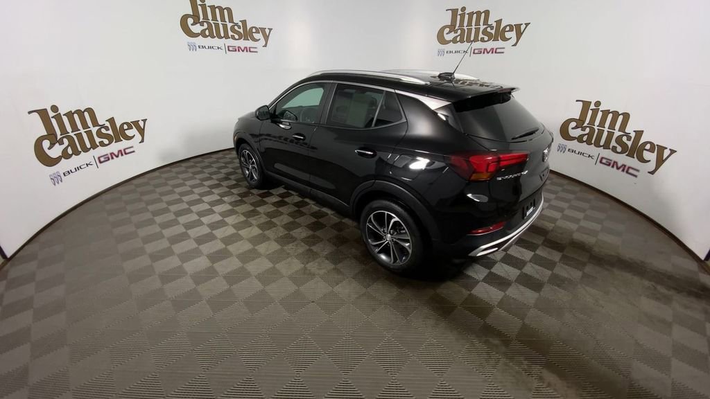 Used 2023 Buick Encore GX Select image 6