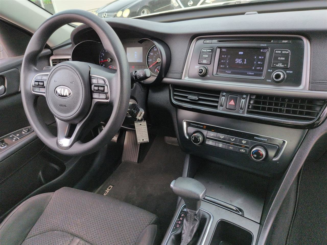 Used 2016 Kia Optima LX FWD image 33