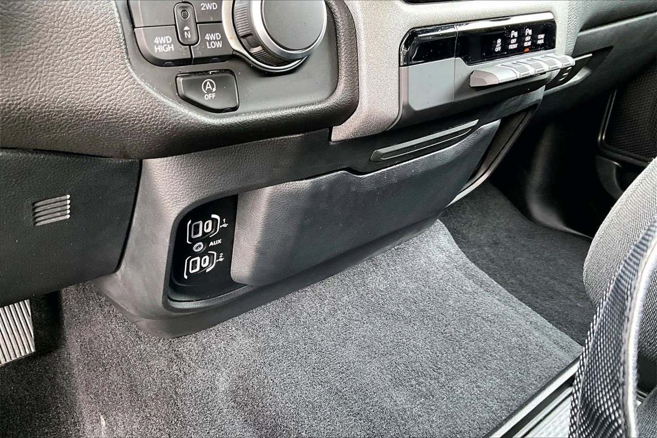 Certified 2025 RAM 1500 Tradesman w/ Night Edition image 16
