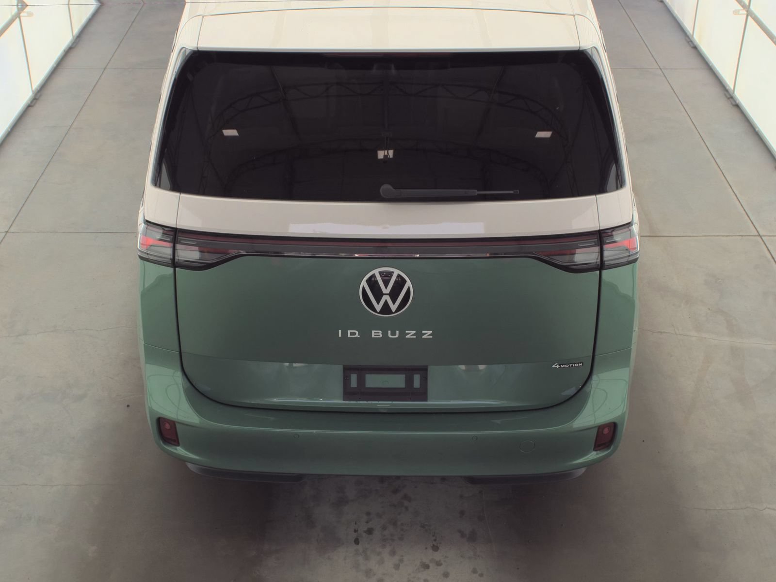 Used 2025 Volkswagen ID. Buzz 1st Edition AWD/4WD image 21