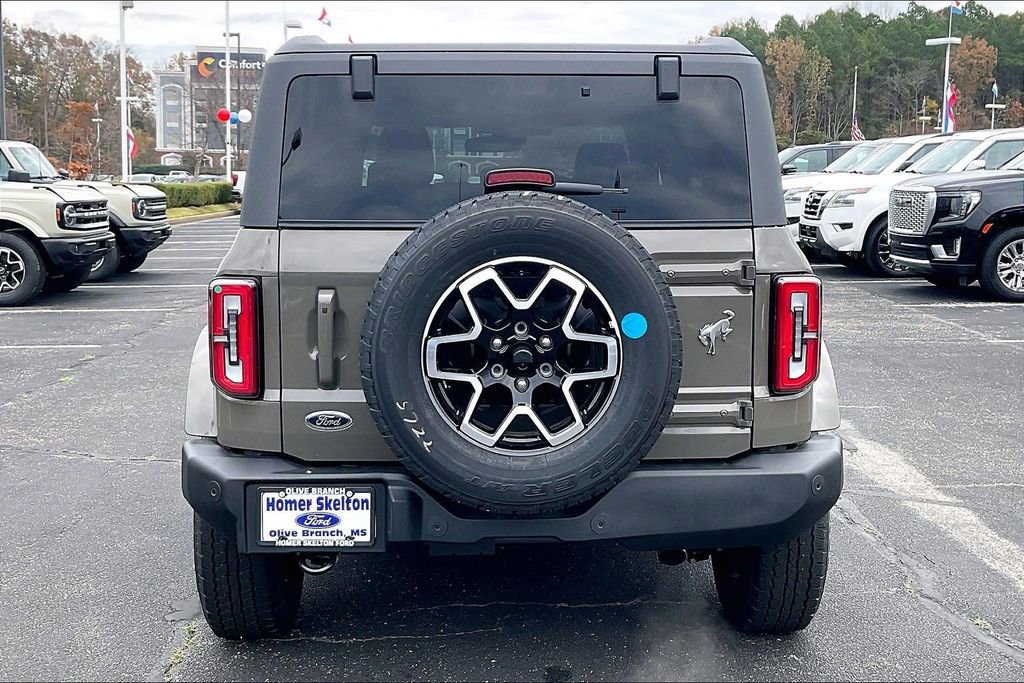 New 2025 Ford Bronco Outer Banks image 4