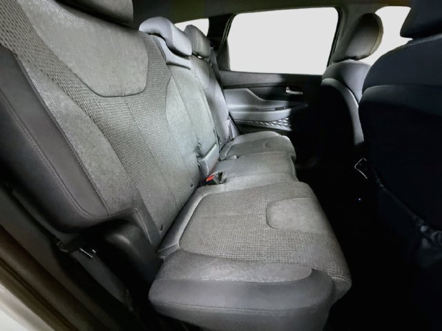 Used 2023 Hyundai Santa Fe SEL FWD image 26