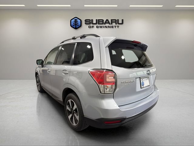 Used 2017 Subaru Forester 2.5i Premium w/ All-Weather Package image 3