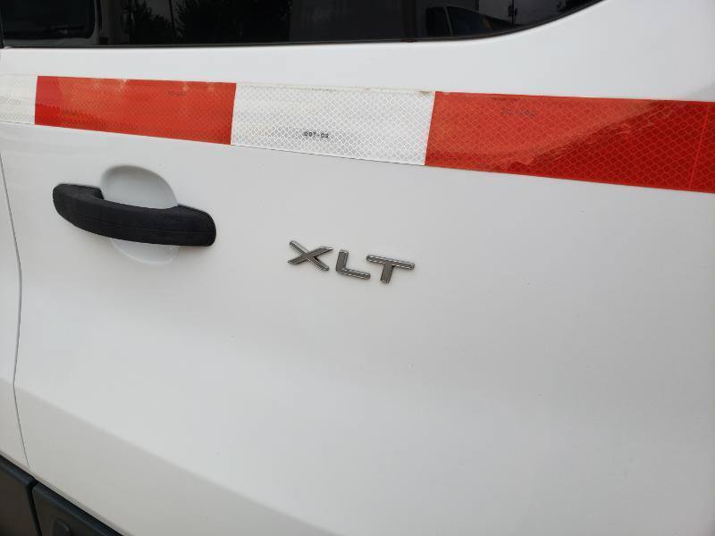 Used 2016 Ford Transit 150 XLT RWD image 26