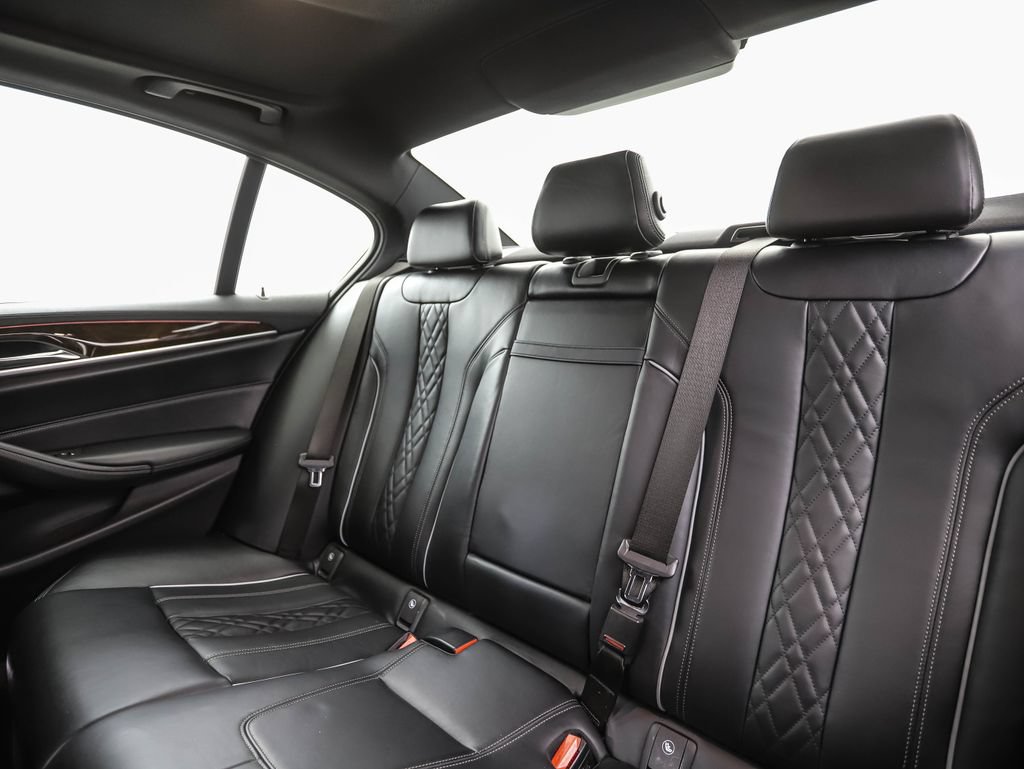 Used 2017 BMW 530i RWD image 22