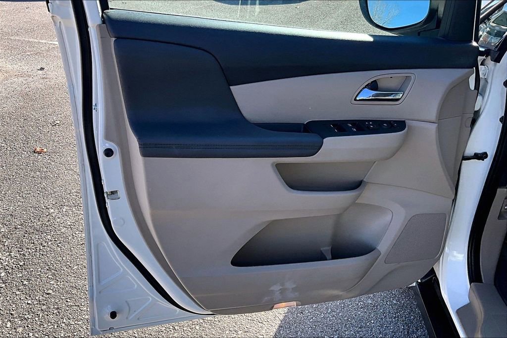 Used 2016 Honda Odyssey EX-L image 21