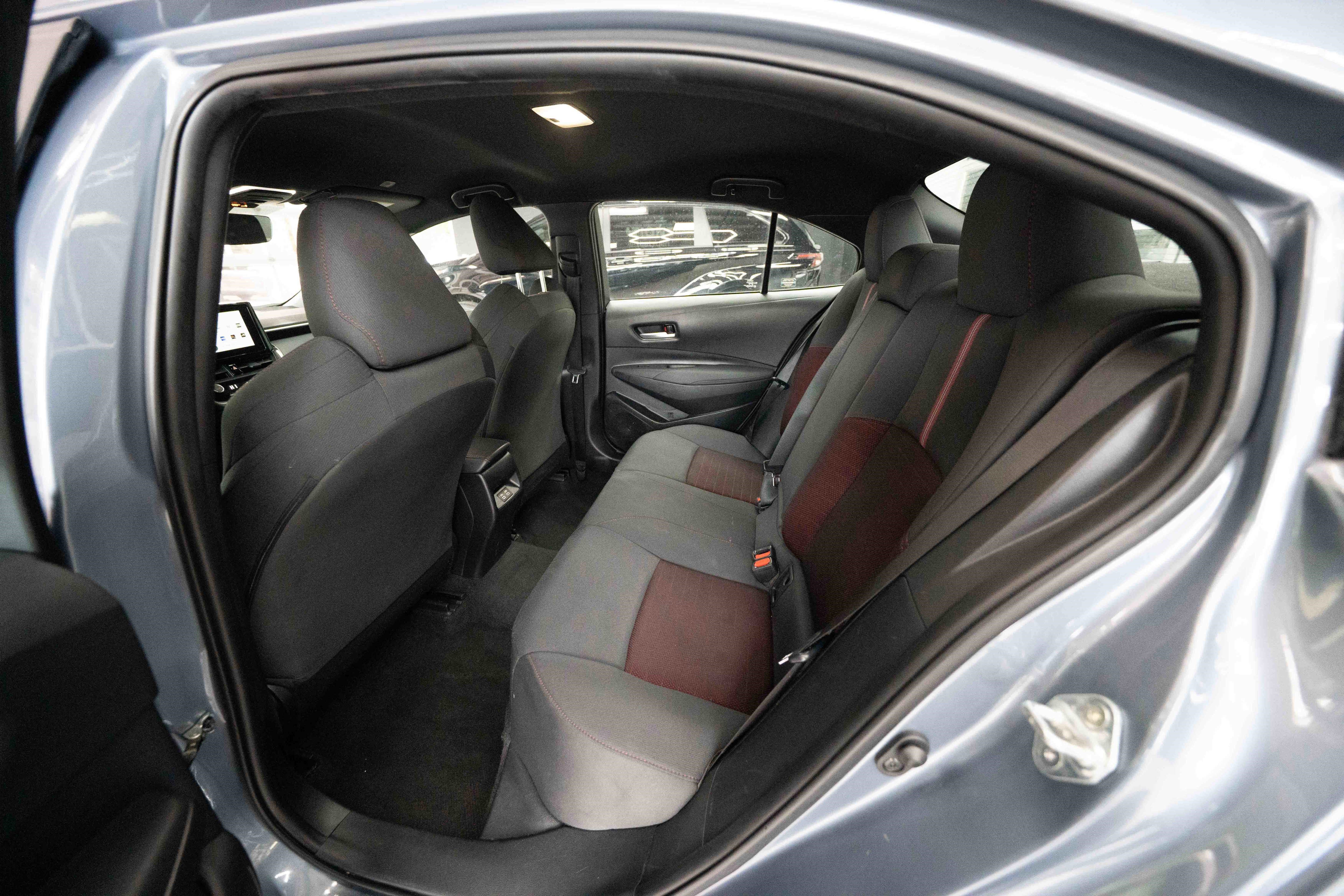 Used 2023 Toyota Corolla SE image 23