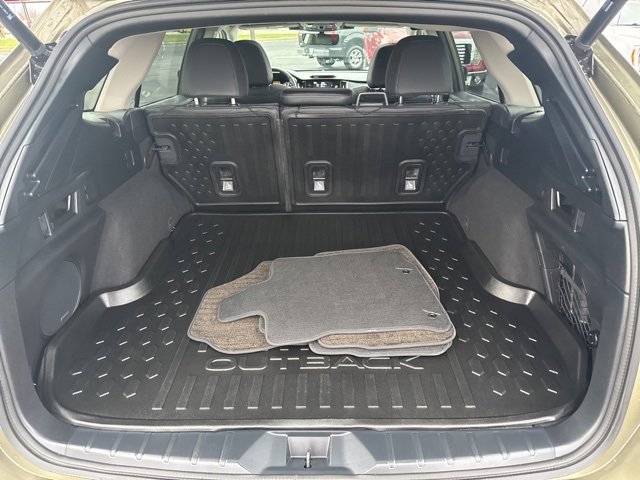 Used 2025 Subaru Outback Limited w/ Popular Package #2 image 34