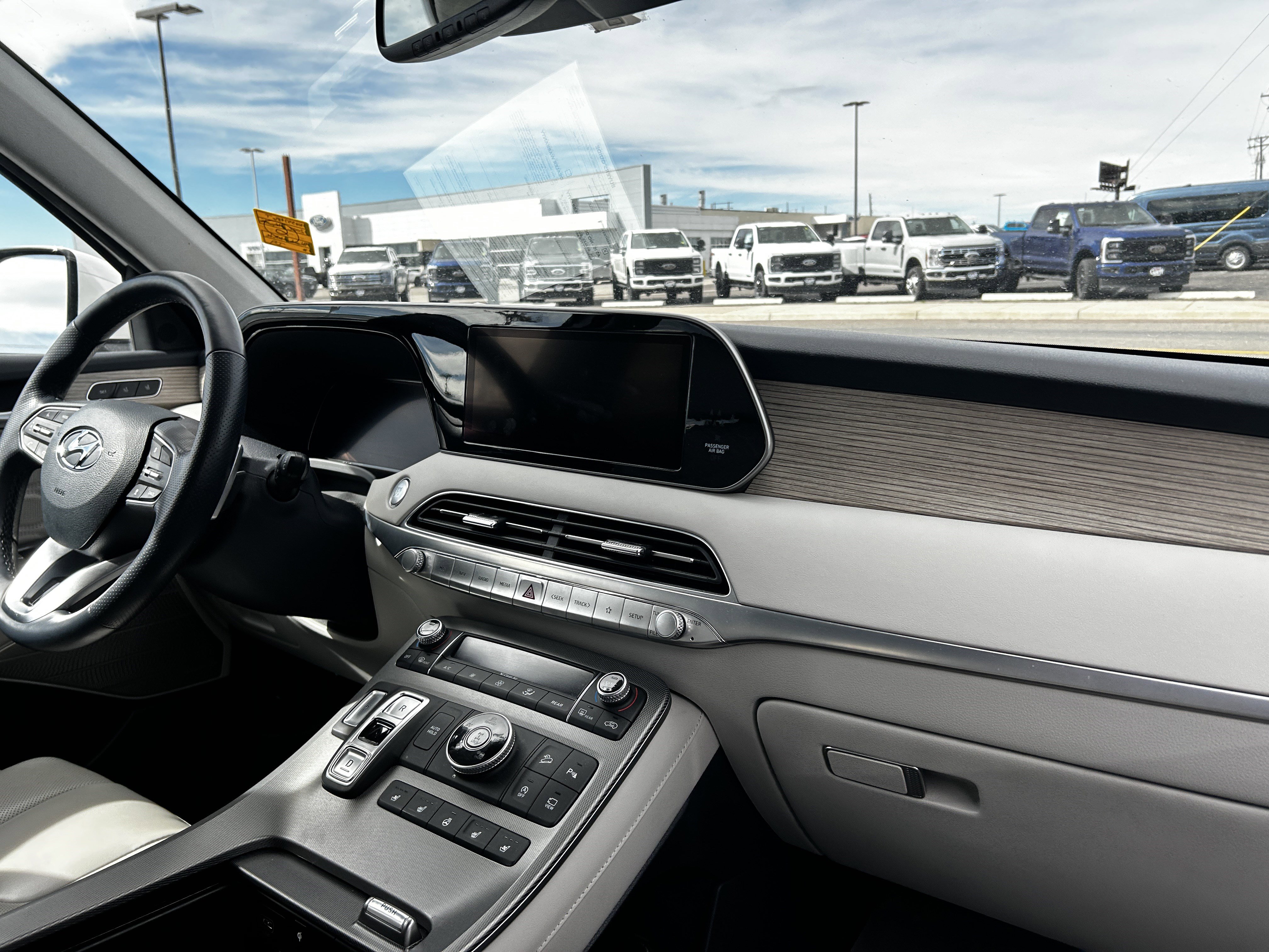 Used 2022 Hyundai Palisade Calligraphy image 14