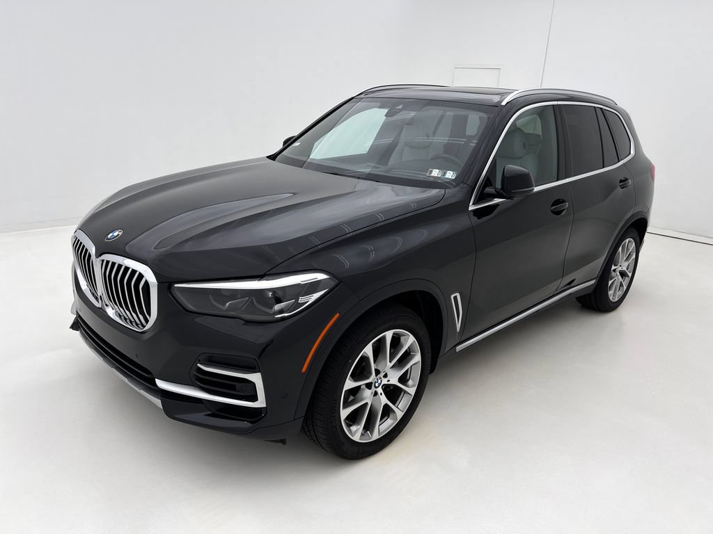 Used 2023 BMW X5 xDrive40i w/ Premium Package AWD/4WD image 4