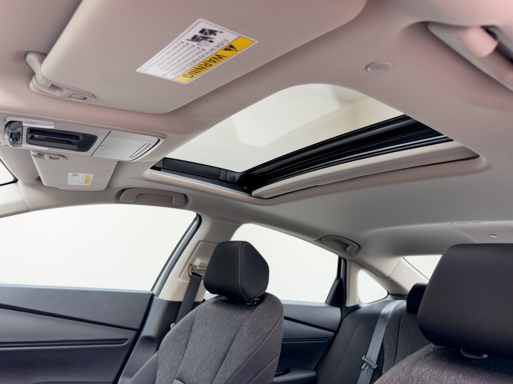 Used 2025 Honda Accord SE image 27