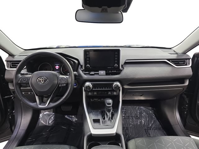 Used 2021 Toyota RAV4 XLE w/ Convenience Package AWD/4WD image 12