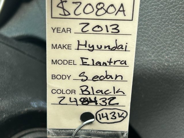 Used 2013 Hyundai Elantra GLS image 30