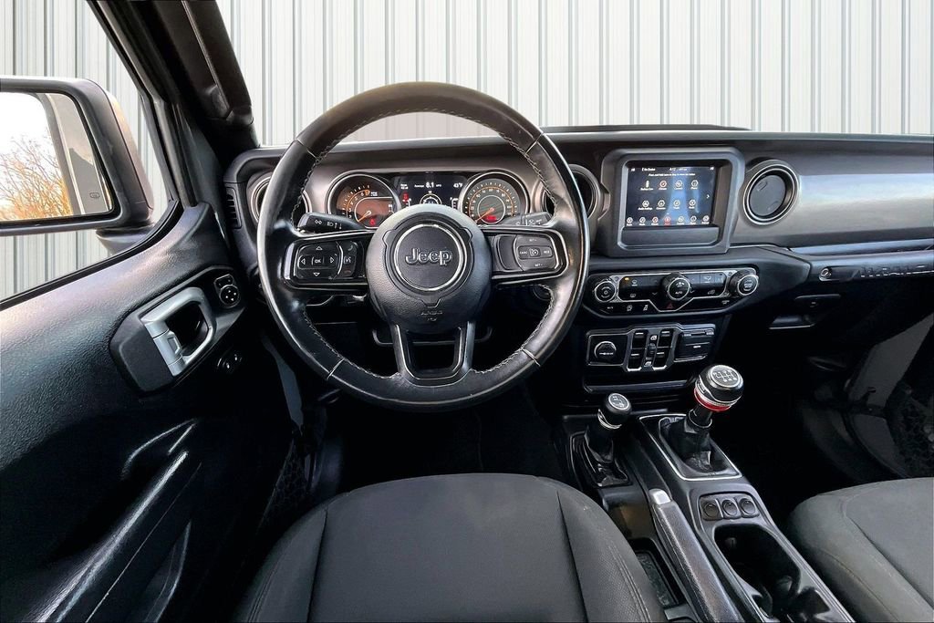 Used 2021 Jeep Wrangler Unlimited Sport w/ Technology Group AWD/4WD image 8