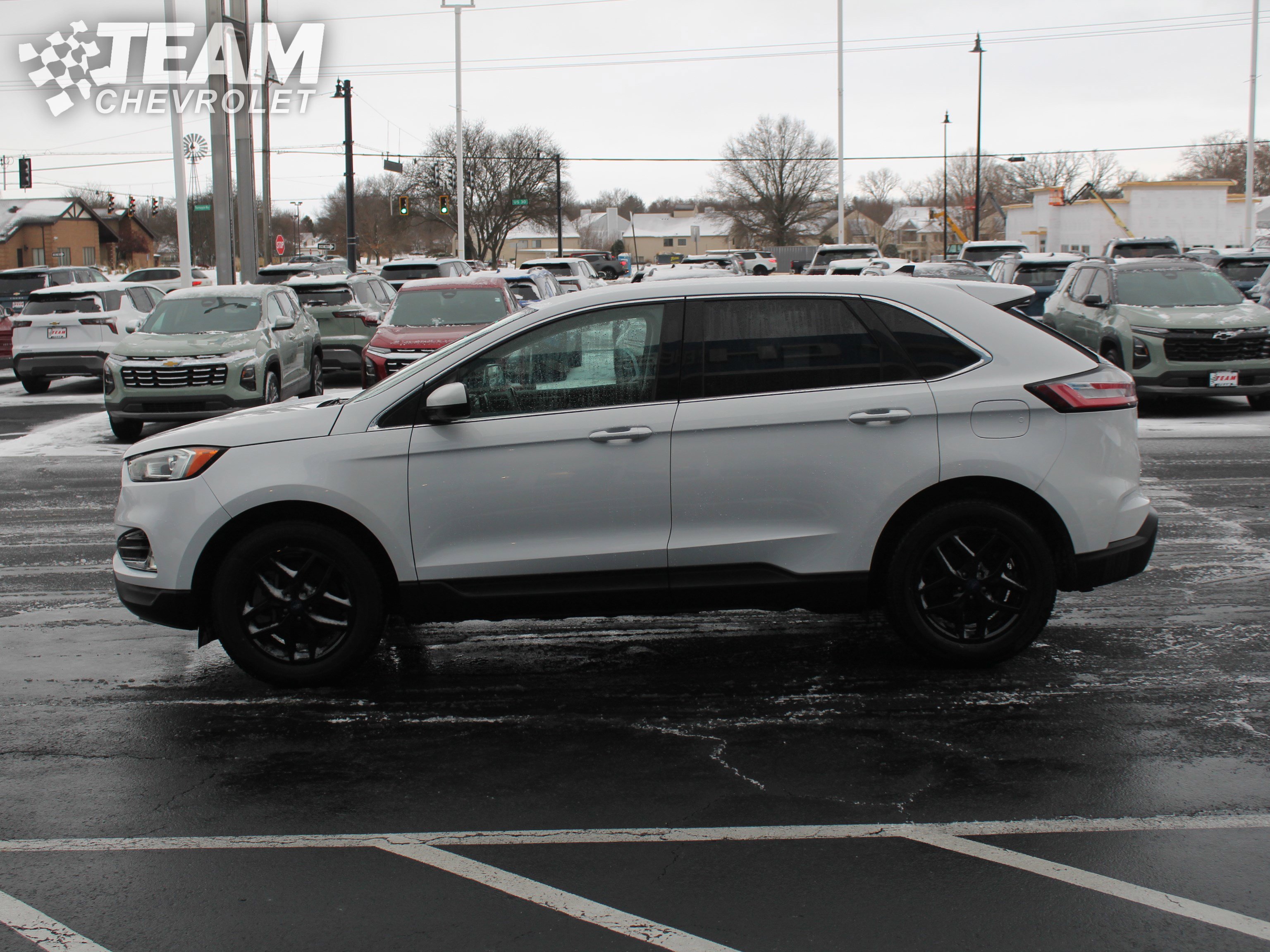 Used 2022 Ford Edge SEL image 7
