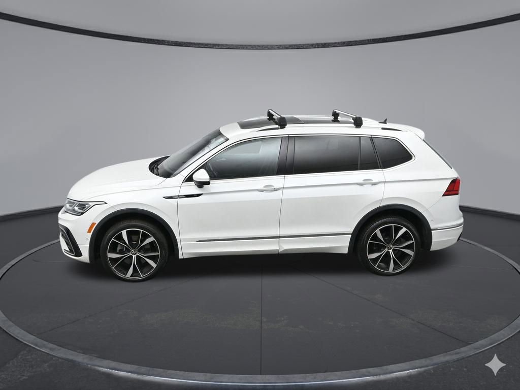 Used 2022 Volkswagen Tiguan SEL R-Line image 45