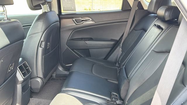 Used 2023 Kia Sportage EX image 22