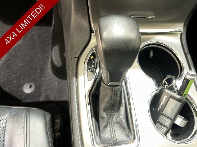 Used 2020 Jeep Grand Cherokee Limited w/ Luxury Group II image 15