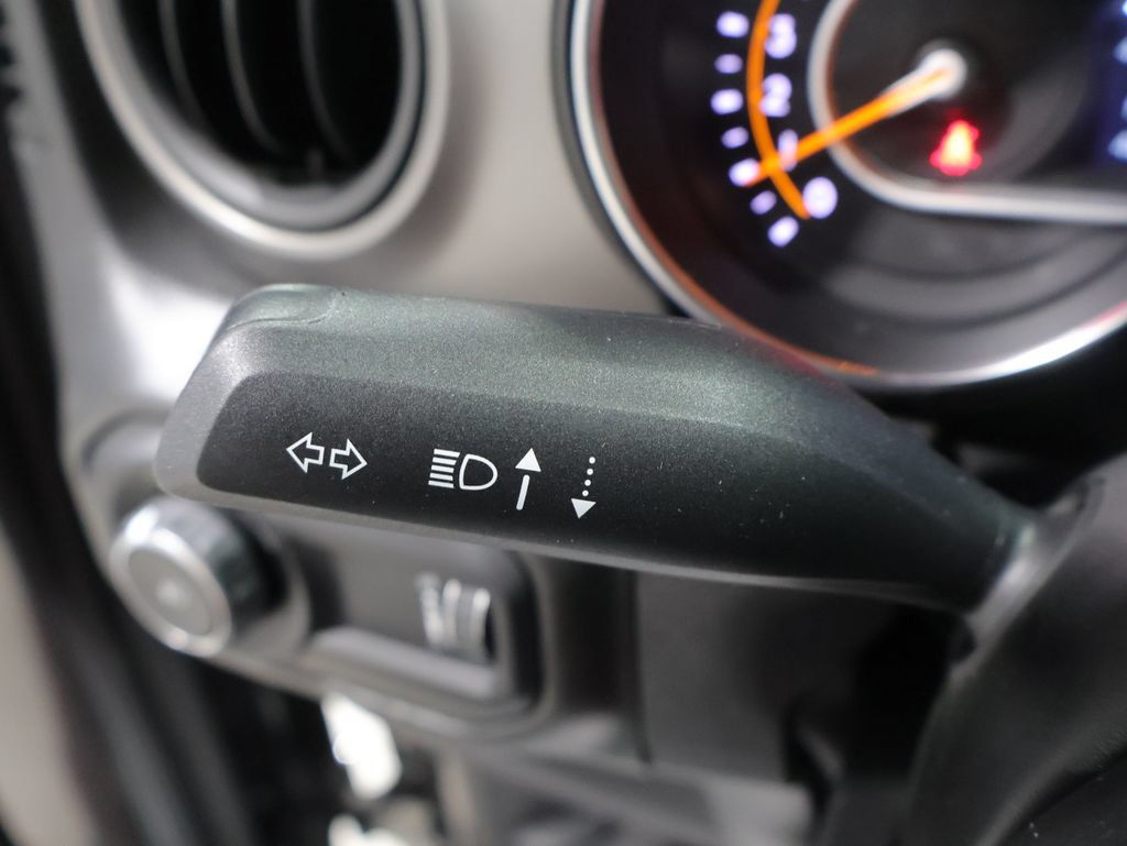 Used 2023 Jeep Wrangler Unlimited Sport AWD/4WD image 40