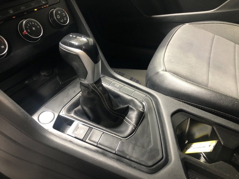 Used 2022 Volkswagen Taos SE image 28