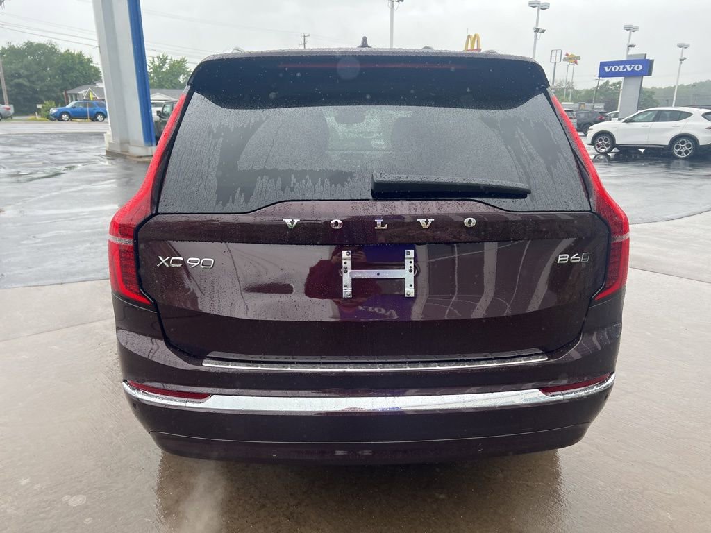 New 2026 Volvo XC90 B6 Plus w/ Protection Package Premier image 4