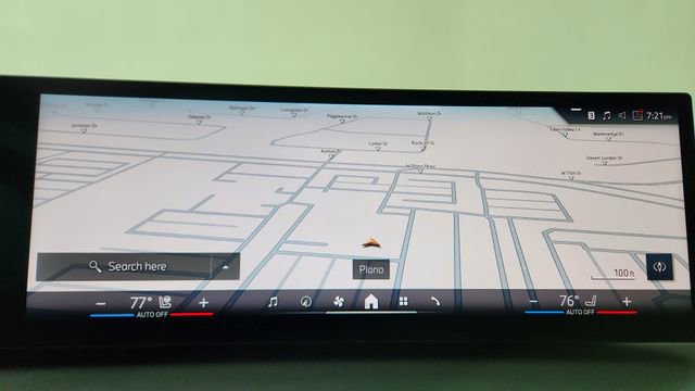 Used 2025 BMW 230i xDrive Coupe image 40