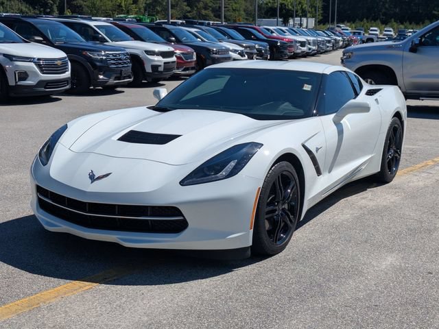 Used 2019 Chevrolet Corvette Stingray Coupe w/ 1LT RWD image 5