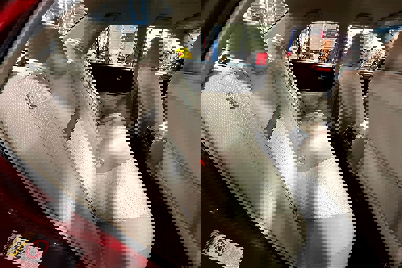 Used 2013 Toyota Camry LE image 16