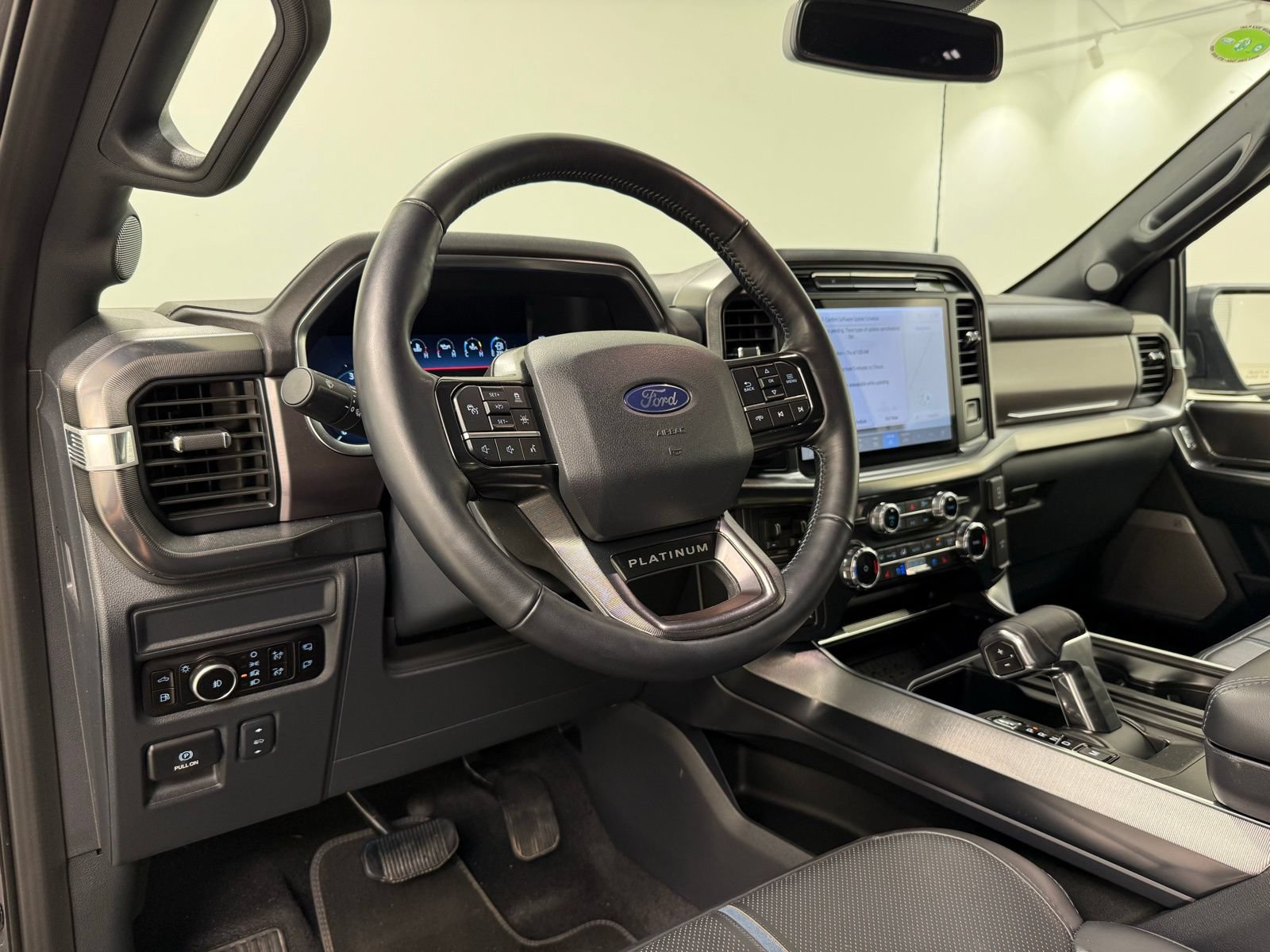 Used 2025 Ford F150 Platinum AWD/4WD image 21