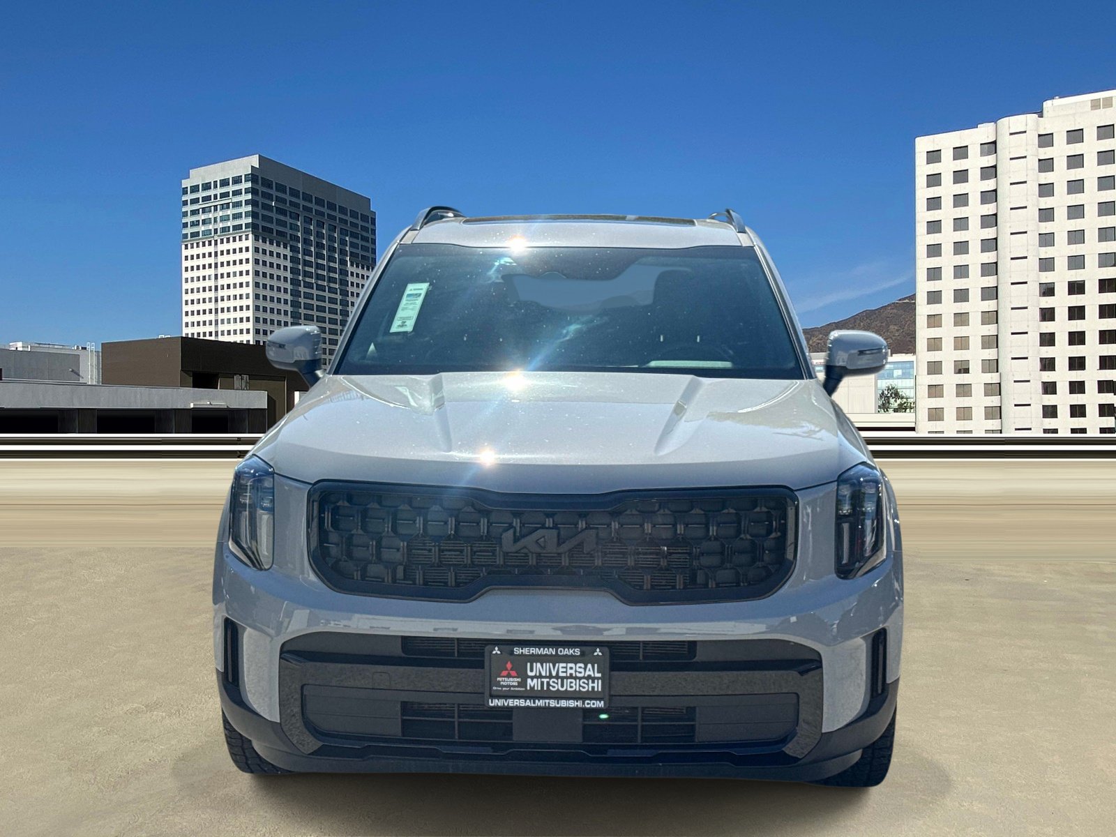 Used 2025 Kia Telluride EX X-Line AWD/4WD image 2