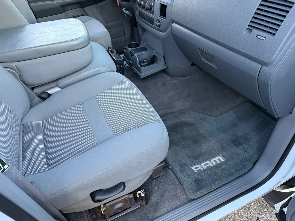 Used 2007 Dodge Ram 3500 Truck SLT w/ Quad Cab Big Horn Value Group AWD/4WD image 38