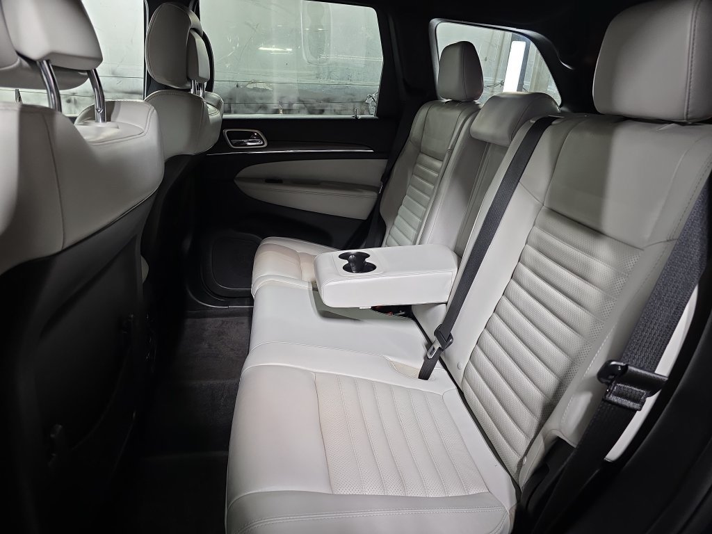 Used 2018 Jeep Grand Cherokee Limited AWD/4WD image 14
