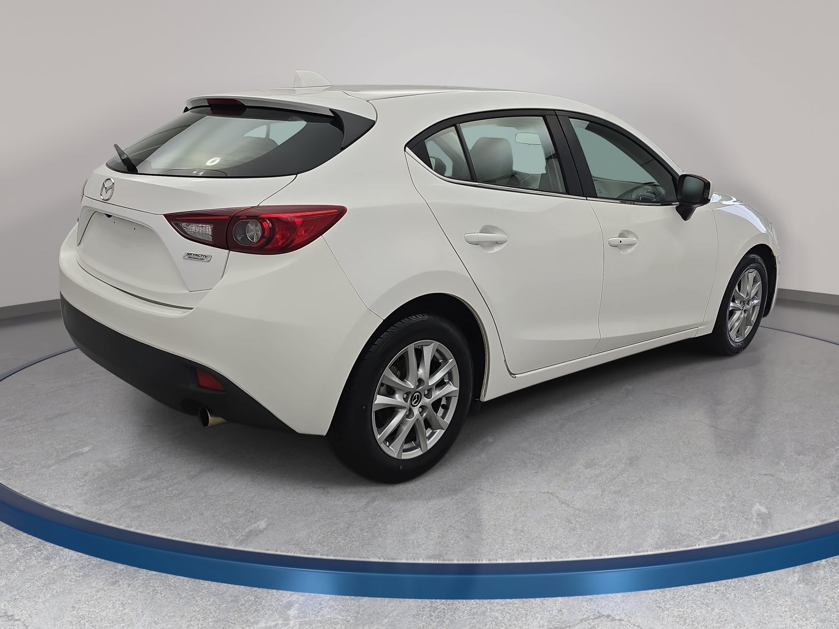 Used 2014 MAZDA MAZDA3 i Grand Touring FWD image 5