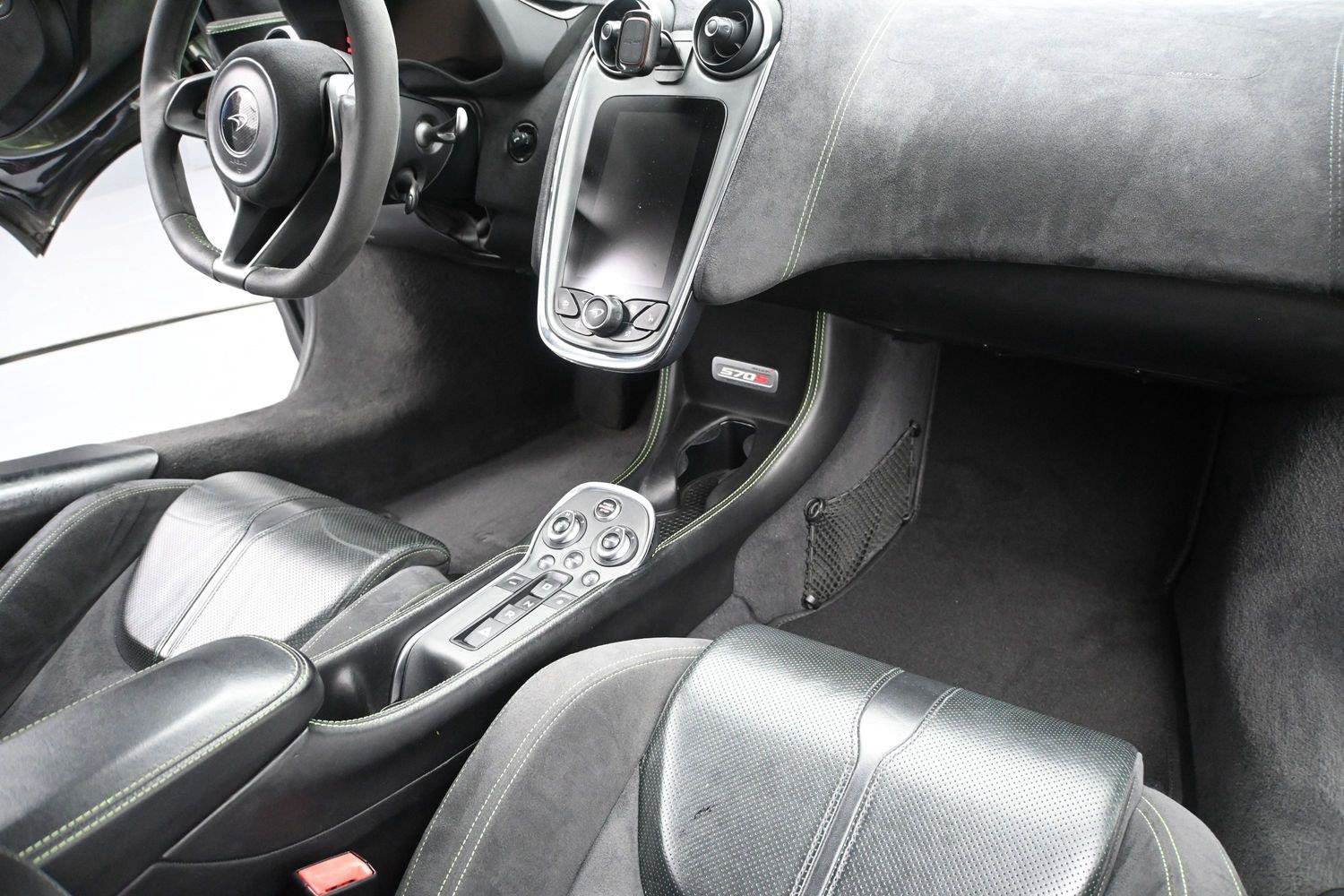Used 2016 McLaren 570S Coupe RWD image 20