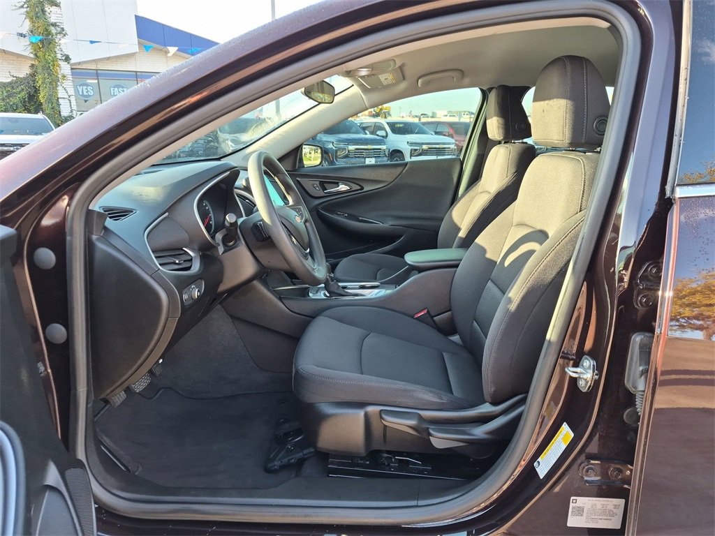 Used 2021 Chevrolet Malibu LS image 11