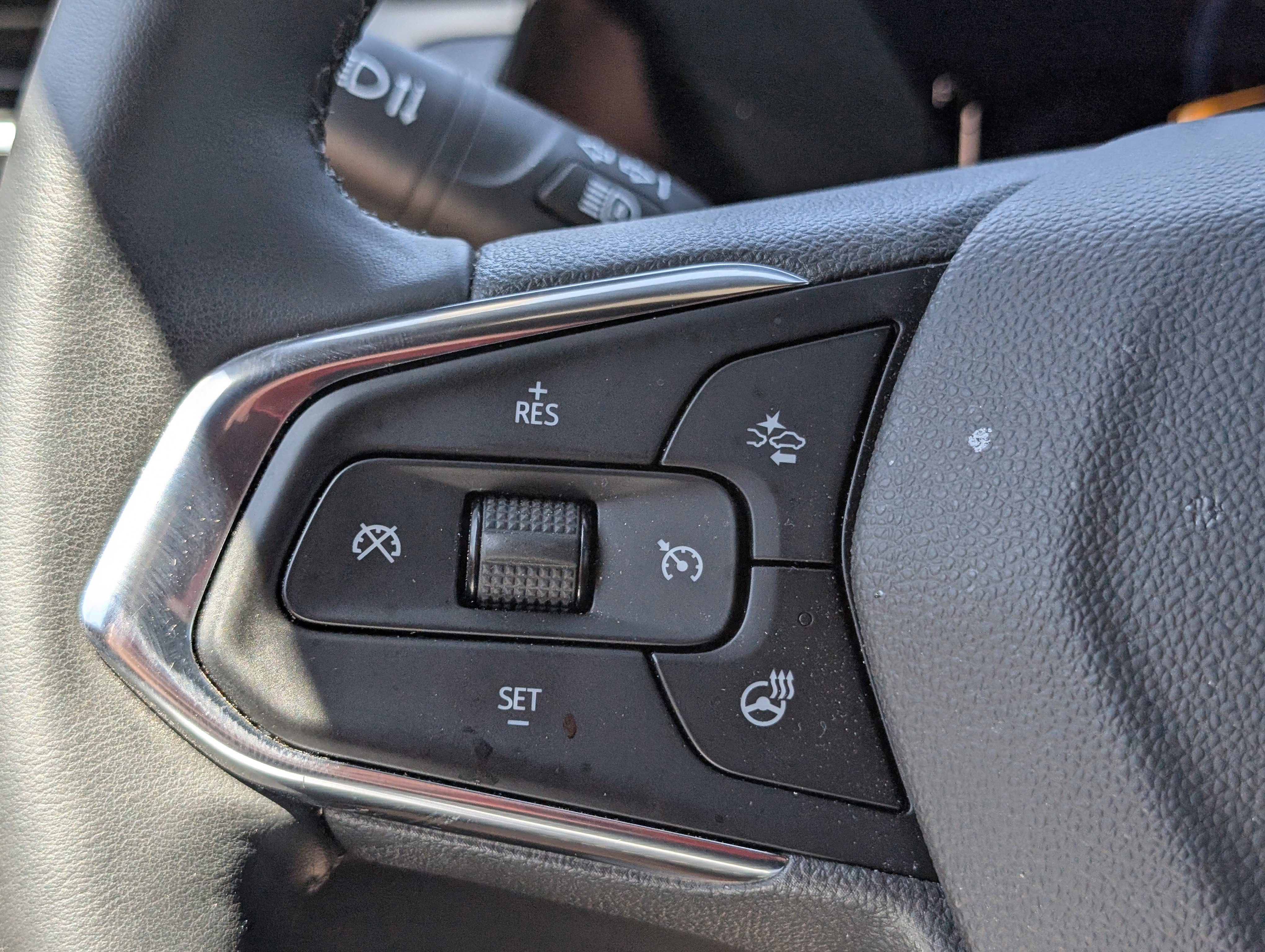 Used 2024 Chevrolet TrailBlazer ACTIV w/ Convenience Package image 28